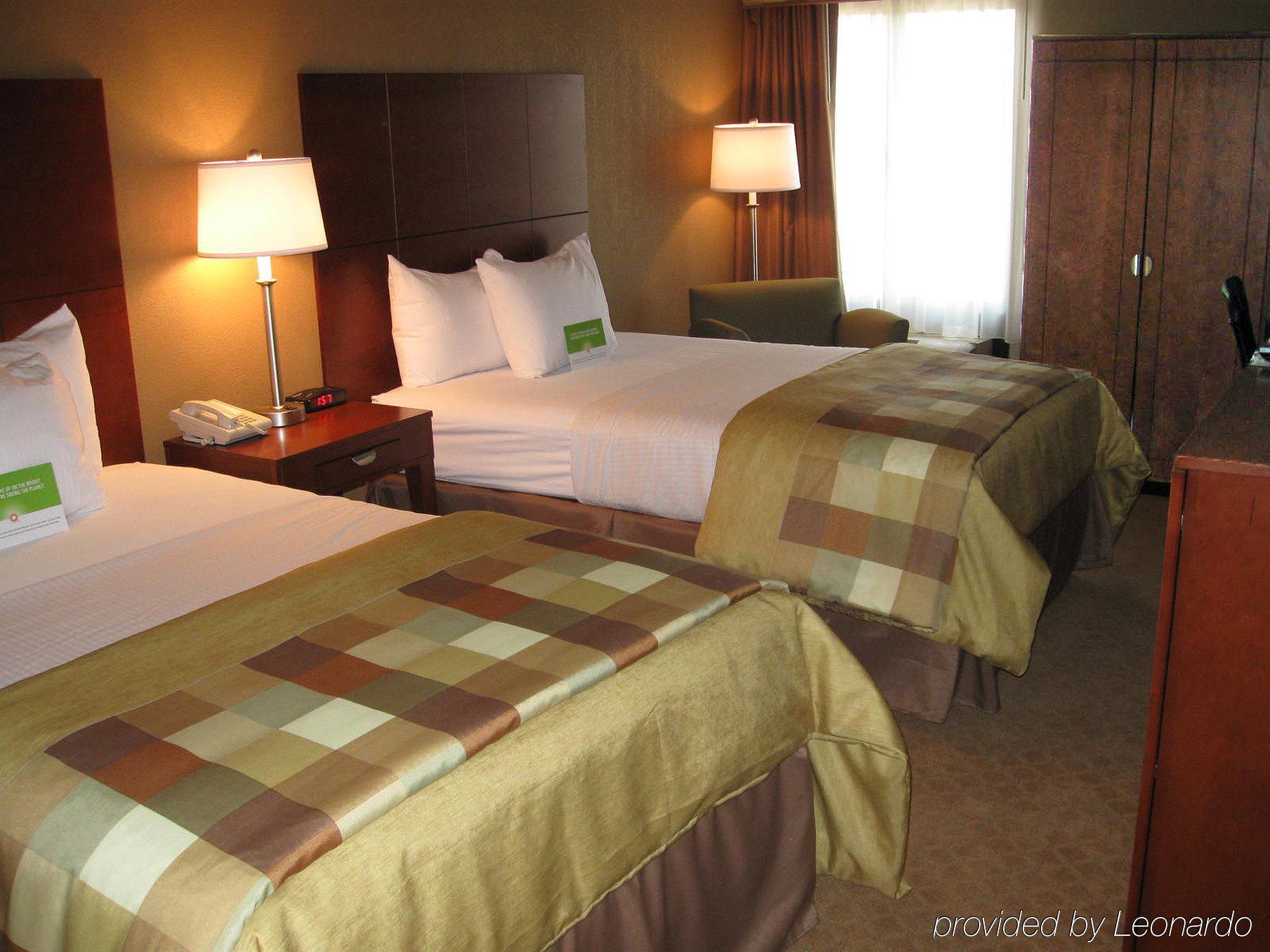 Country Inn & Suites By Radisson, Canton Near Hall Of Fame North Canton Habitación foto