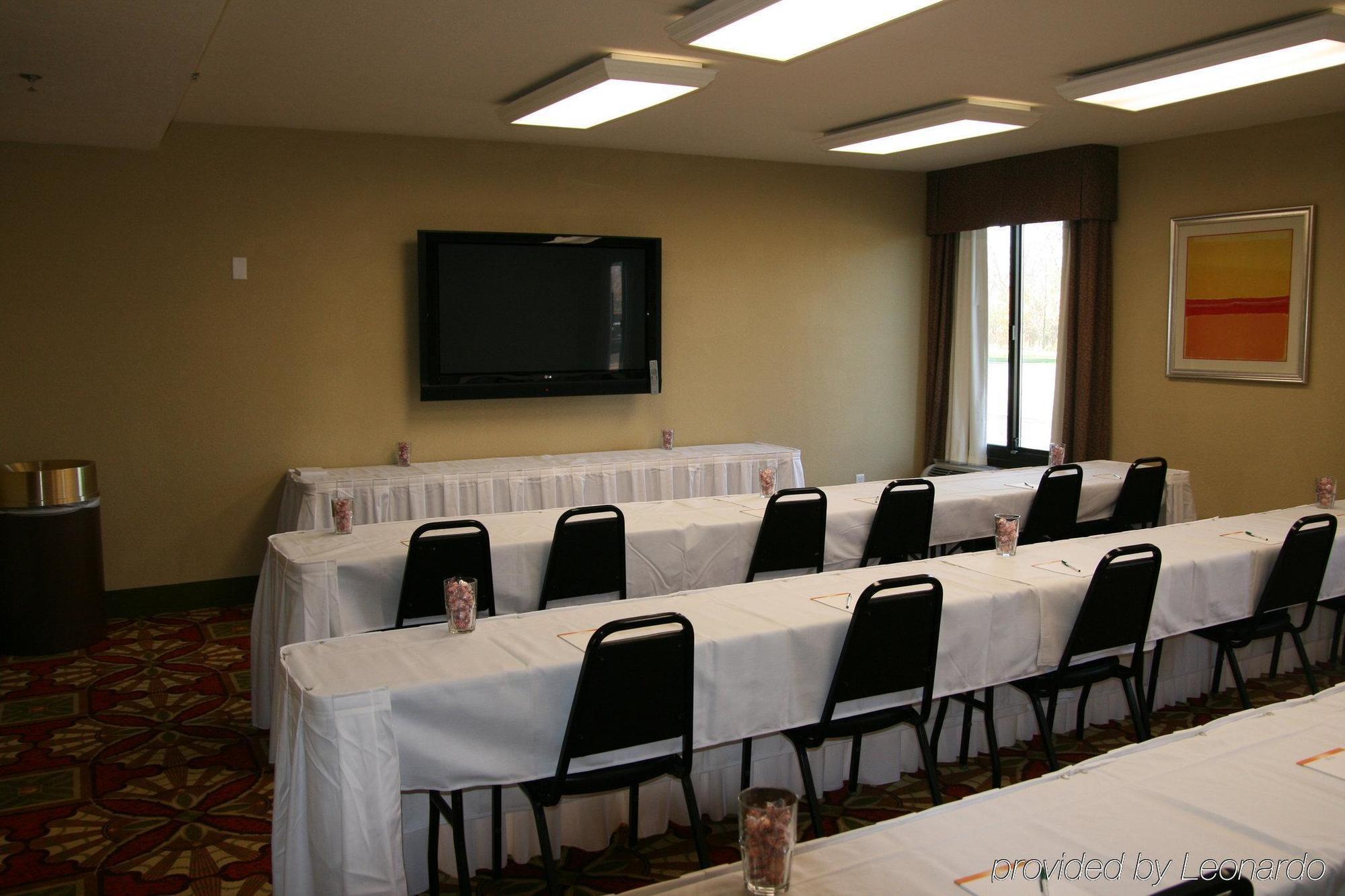 Country Inn & Suites By Radisson, Canton Near Hall Of Fame North Canton Facilidades foto